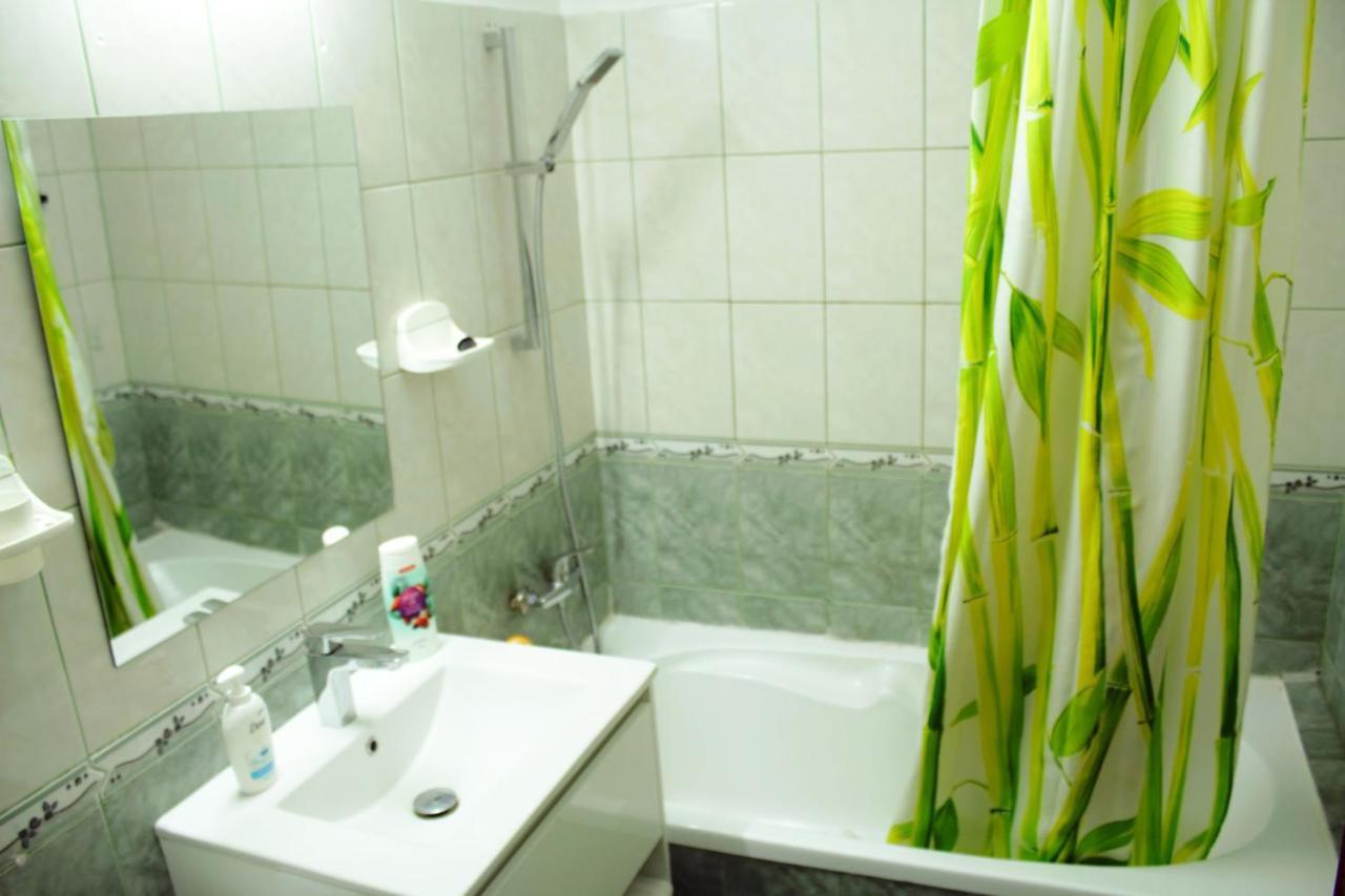 Decebal 1 Premium Apartment Bukarest Kültér fotó